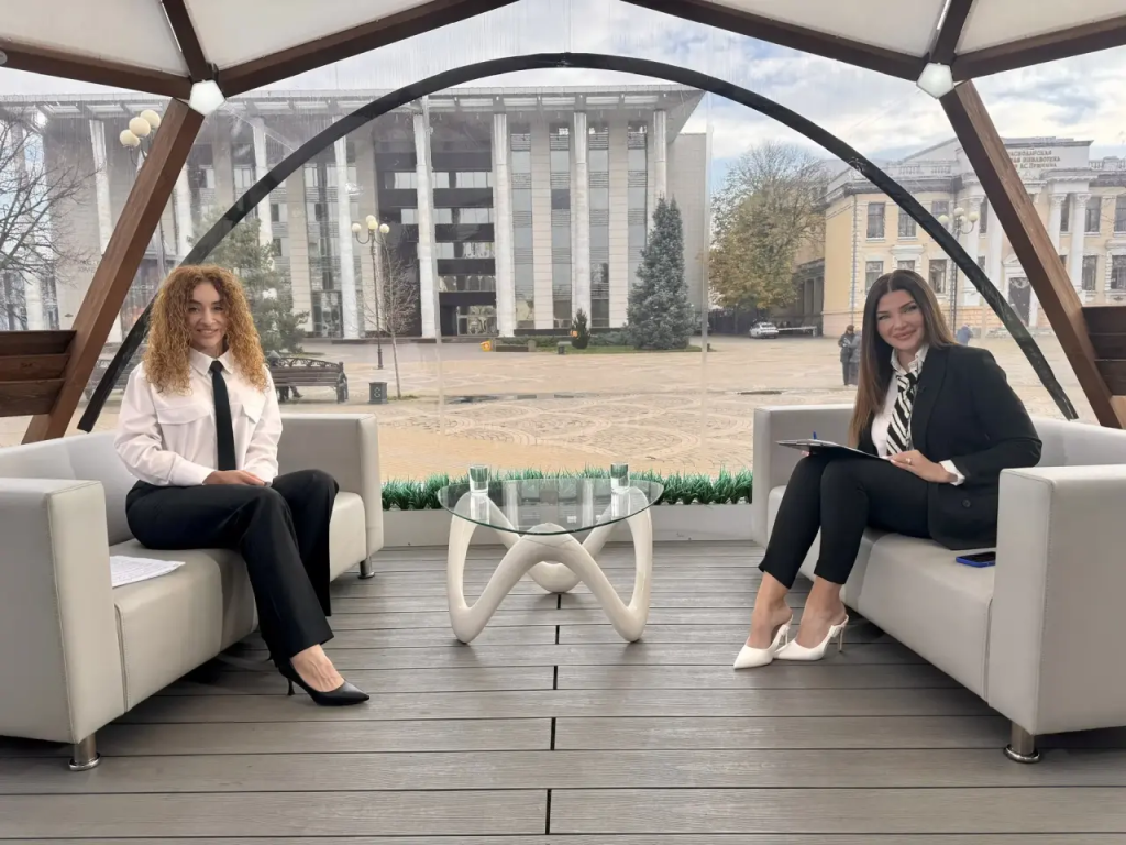 image-10-12-25-10-05.jpg image-10-12-25-10-05.jpg